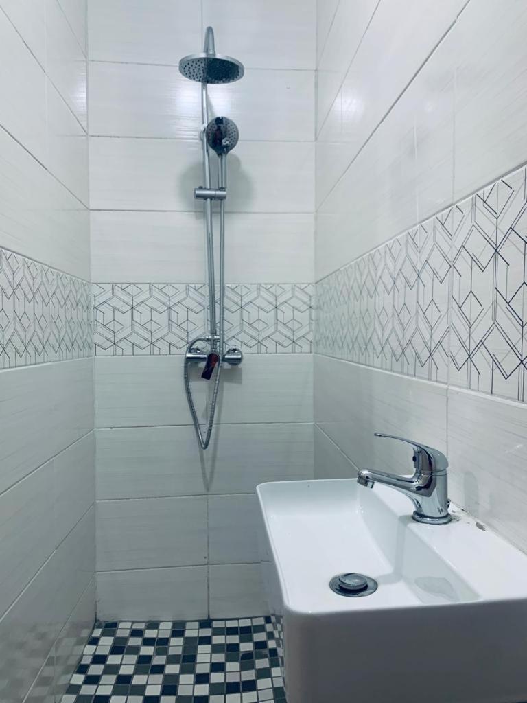 Afrikawisa At O.R. Tambo International Airport Bed and Breakfast Kempton Park Buitenkant foto